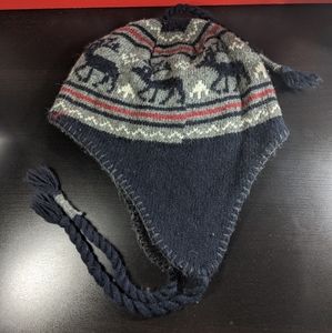 Beanie 60% wool 34% acrylic 6% other fibre